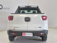Fiat TORO 2.0 16V TURBO DIESEL FREEDOM 4WD AT9 2022/2023 BETIOLO NOVOS E SEMINOVOS LAJEADO / Carros no Vale