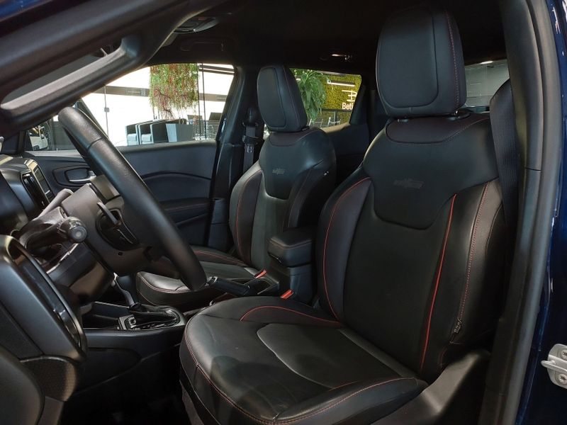 Fiat TORO 2.0 16V TURBO DIESEL ULTRA 4WD AT9 2023/2023 BETIOLO NOVOS E SEMINOVOS LAJEADO / Carros no Vale