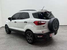Ford ECOSPORT 1.5 TI-VCT FLEX FREESTYLE AUTOMÁTICO 2017/2018 BETIOLO NOVOS E SEMINOVOS LAJEADO / Carros no Vale