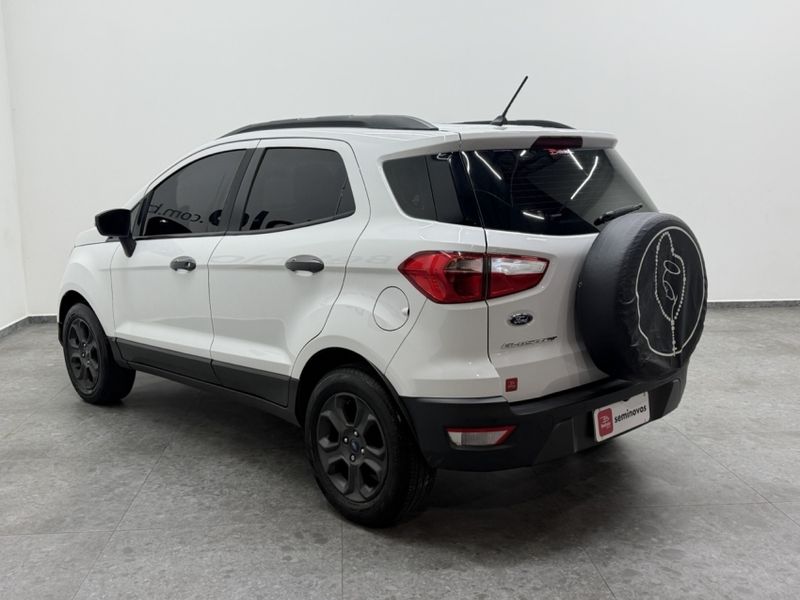 Ford ECOSPORT 1.5 TI-VCT FLEX FREESTYLE AUTOMÁTICO 2017/2018 BETIOLO NOVOS E SEMINOVOS LAJEADO / Carros no Vale Ford ECOSPORT 1.5 TI-VCT FLEX FREESTYLE AUTOMÁTICO 2017/2018 BETIOLO NOVOS E SEMINOVOS LAJEADO / Carros no Vale