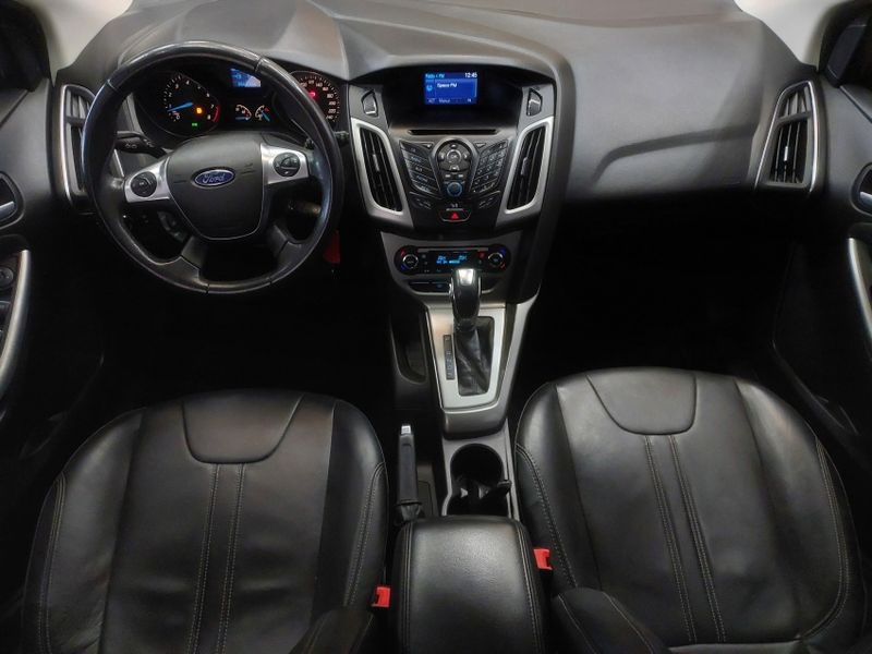 Ford FOCUS 2.0 TITANIUM 16V FLEX 4P POWERSHIFT 2014/2015 BETIOLO NOVOS E SEMINOVOS LAJEADO / Carros no Vale