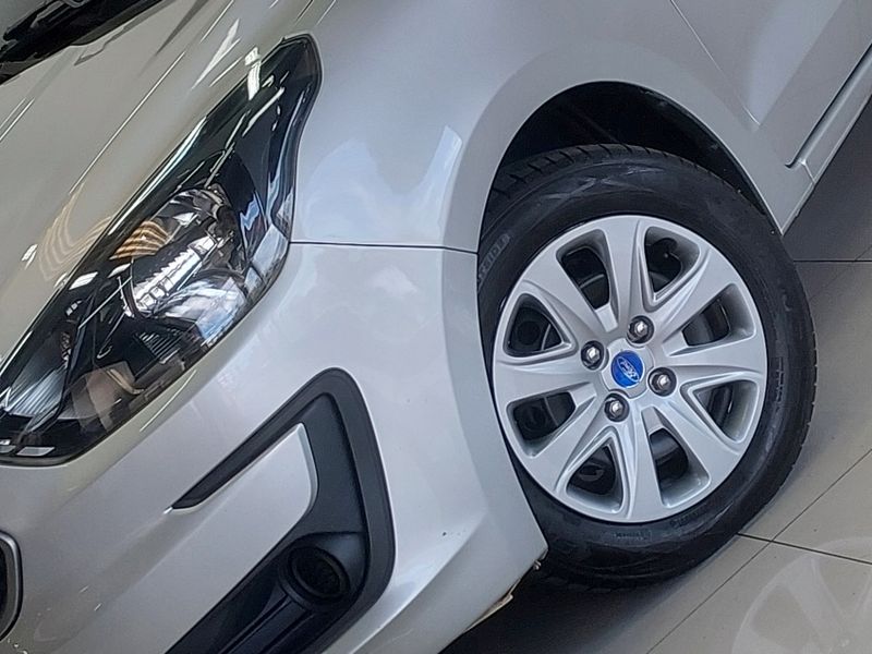 Ford KA 1.0 TI-VCT FLEX SE MANUAL 2018/2019 BETIOLO NOVOS E SEMINOVOS LAJEADO / Carros no Vale Ford KA 1.0 TI-VCT FLEX SE MANUAL 2018/2019 BETIOLO NOVOS E SEMINOVOS LAJEADO / Carros no Vale