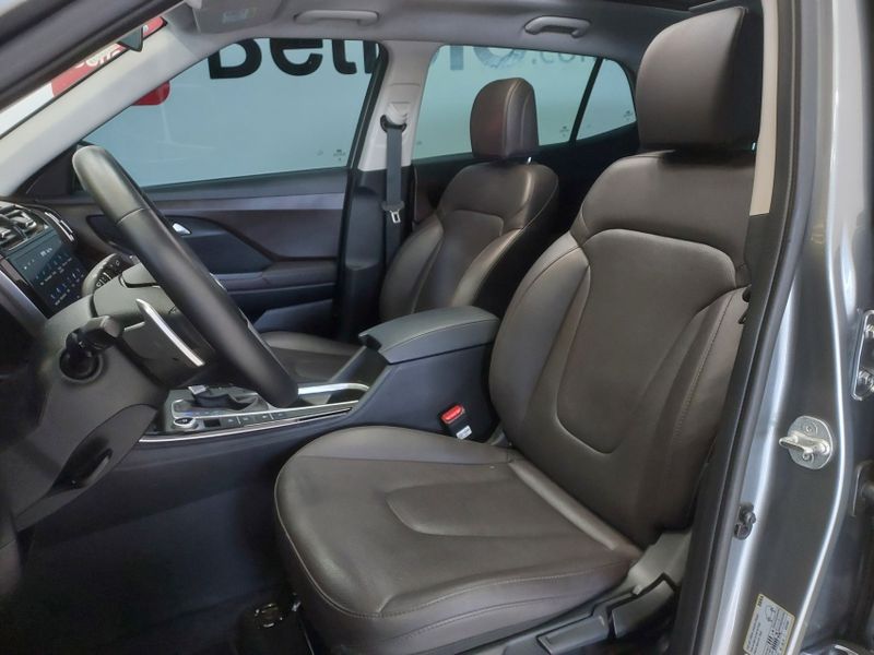 Hyundai CRETA 1.0 TGDI FLEX PLATINUM AUTOMÁTICO 2024/2024 BETIOLO NOVOS E SEMINOVOS LAJEADO / Carros no Vale Hyundai CRETA 1.0 TGDI FLEX PLATINUM AUTOMÁTICO 2024/2024 BETIOLO NOVOS E SEMINOVOS LAJEADO / Carros no Vale