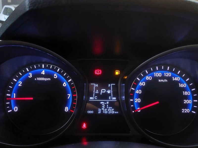 Hyundai HB20 1.6 PREMIUM 16V FLEX 4P AUTOMÁTICO 2016/2017 BETIOLO NOVOS E SEMINOVOS LAJEADO / Carros no Vale Hyundai HB20 1.6 PREMIUM 16V FLEX 4P AUTOMÁTICO 2016/2017 BETIOLO NOVOS E SEMINOVOS LAJEADO / Carros no Vale