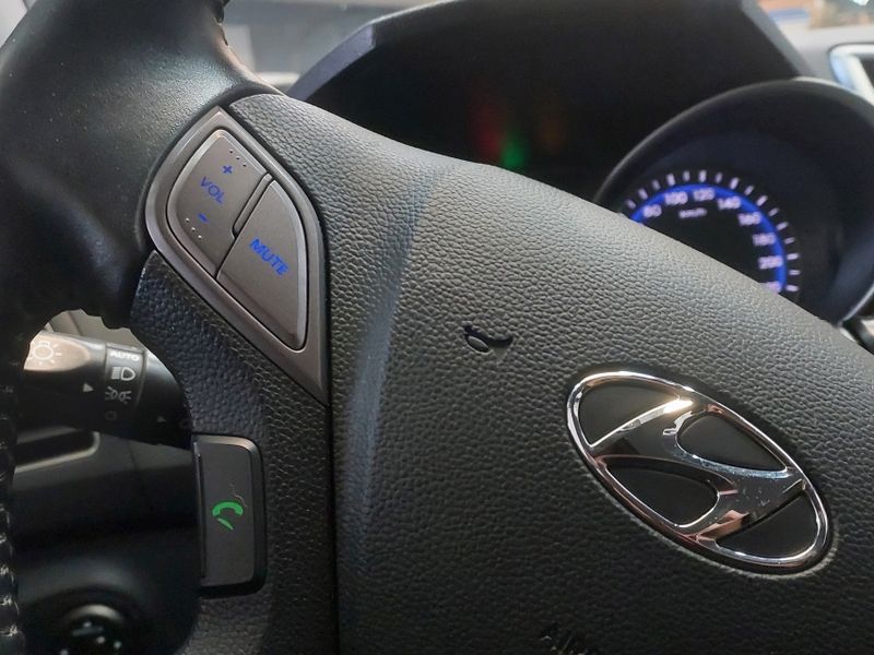 Hyundai HB20 1.6 PREMIUM 16V FLEX 4P AUTOMÁTICO 2016/2017 BETIOLO NOVOS E SEMINOVOS LAJEADO / Carros no Vale Hyundai HB20 1.6 PREMIUM 16V FLEX 4P AUTOMÁTICO 2016/2017 BETIOLO NOVOS E SEMINOVOS LAJEADO / Carros no Vale