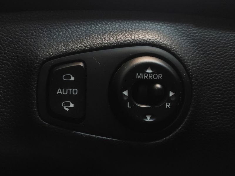 Hyundai HB20 1.6 PREMIUM 16V FLEX 4P AUTOMÁTICO 2016/2017 BETIOLO NOVOS E SEMINOVOS LAJEADO / Carros no Vale Hyundai HB20 1.6 PREMIUM 16V FLEX 4P AUTOMÁTICO 2016/2017 BETIOLO NOVOS E SEMINOVOS LAJEADO / Carros no Vale