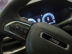 JEEP COMMANDER 1.3 T270 TURBO FLEX LONGITUDE AT6 2024/2025 BETIOLO NOVOS E SEMINOVOS LAJEADO / Carros no Vale