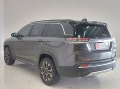 JEEP COMMANDER 1.3 T270 TURBO FLEX LONGITUDE AT6 2024/2025 BETIOLO NOVOS E SEMINOVOS LAJEADO / Carros no Vale