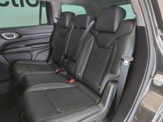 JEEP COMMANDER 1.3 T270 TURBO FLEX LONGITUDE AT6 2024/2025 BETIOLO NOVOS E SEMINOVOS LAJEADO / Carros no Vale