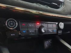 JEEP COMMANDER 2.0 TD380 TURBO DIESEL LIMITED AT9 2022/2022 BETIOLO NOVOS E SEMINOVOS LAJEADO / Carros no Vale