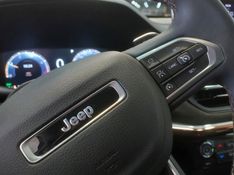 JEEP COMMANDER 2.0 TD380 TURBO DIESEL LIMITED AT9 2022/2022 BETIOLO NOVOS E SEMINOVOS LAJEADO / Carros no Vale