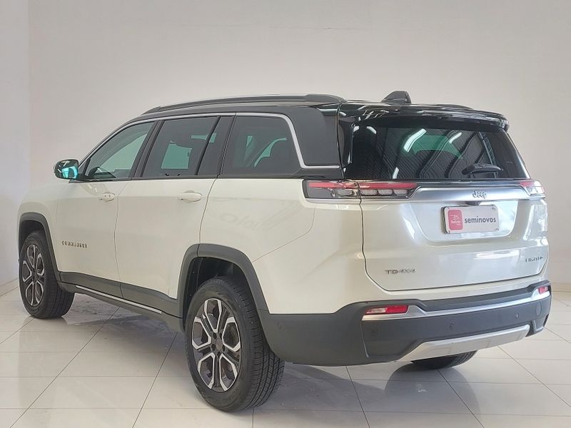 JEEP COMMANDER 2.0 TD380 TURBO DIESEL LIMITED AT9 2022/2022 BETIOLO NOVOS E SEMINOVOS LAJEADO / Carros no Vale