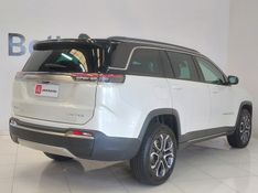 JEEP COMMANDER 2.0 TD380 TURBO DIESEL LIMITED AT9 2022/2022 BETIOLO NOVOS E SEMINOVOS LAJEADO / Carros no Vale