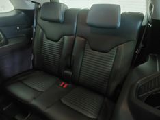 JEEP COMMANDER 2.0 TD380 TURBO DIESEL LIMITED AT9 2022/2022 BETIOLO NOVOS E SEMINOVOS LAJEADO / Carros no Vale