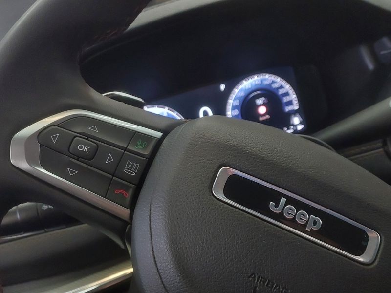 JEEP COMPASS 1.3 T270 TURBO FLEX LIMITED AT6 2022/2023 BETIOLO NOVOS E SEMINOVOS LAJEADO / Carros no Vale