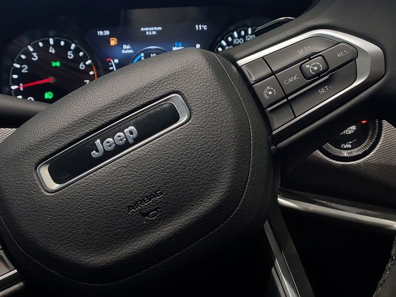 JEEP COMPASS 1.3 T270 TURBO FLEX LONGITUDE AT6 2022/2022 BETIOLO NOVOS E SEMINOVOS LAJEADO / Carros no Vale