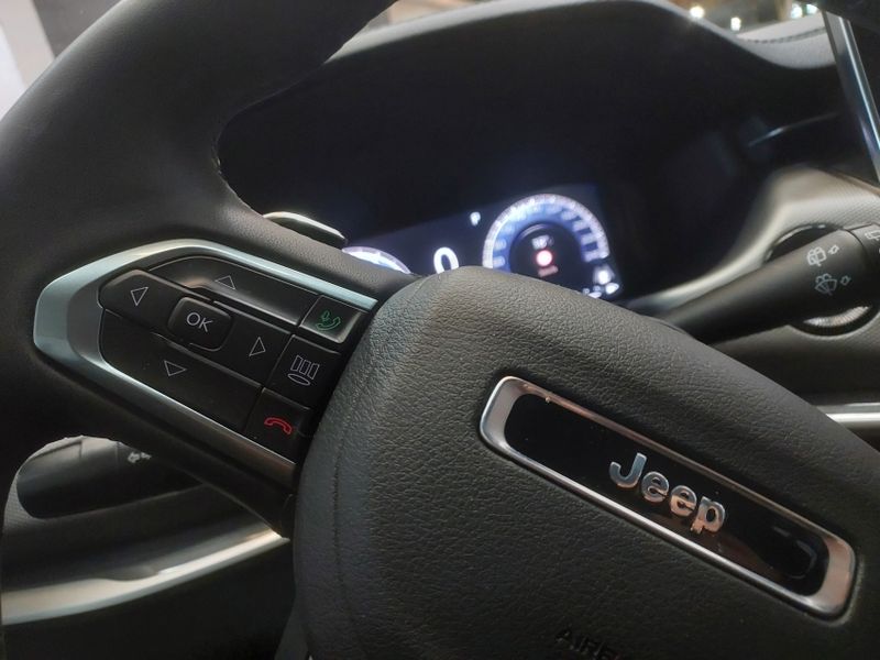 JEEP COMPASS 1.3 T270 TURBO FLEX LONGITUDE AT6 2024/2025 BETIOLO NOVOS E SEMINOVOS LAJEADO / Carros no Vale JEEP COMPASS 1.3 T270 TURBO FLEX LONGITUDE AT6 2024/2025 BETIOLO NOVOS E SEMINOVOS LAJEADO / Carros no Vale
