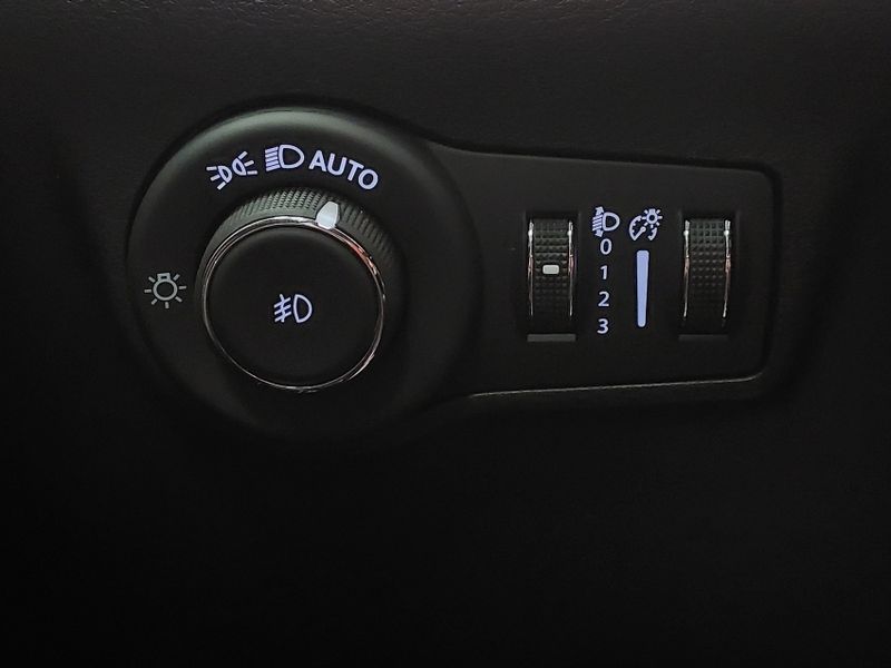 JEEP COMPASS 1.3 T270 TURBO FLEX LONGITUDE AT6 2024/2025 BETIOLO NOVOS E SEMINOVOS LAJEADO / Carros no Vale JEEP COMPASS 1.3 T270 TURBO FLEX LONGITUDE AT6 2024/2025 BETIOLO NOVOS E SEMINOVOS LAJEADO / Carros no Vale