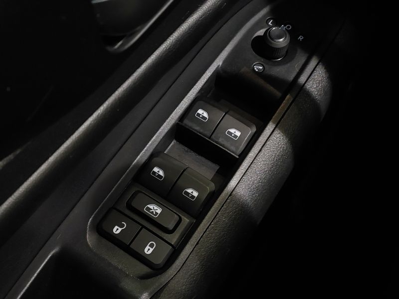 JEEP COMPASS 1.3 T270 TURBO FLEX LONGITUDE AT6 2021/2022 BETIOLO NOVOS E SEMINOVOS LAJEADO / Carros no Vale JEEP COMPASS 1.3 T270 TURBO FLEX LONGITUDE AT6 2021/2022 BETIOLO NOVOS E SEMINOVOS LAJEADO / Carros no Vale