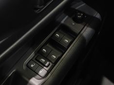JEEP COMPASS 1.3 T270 TURBO FLEX LONGITUDE AT6 2022/2022 BETIOLO NOVOS E SEMINOVOS LAJEADO / Carros no Vale