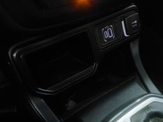 JEEP RENEGADE 1.3 T270 TURBO FLEX LONGITUDE AT6 2024/2024 BETIOLO NOVOS E SEMINOVOS LAJEADO / Carros no Vale