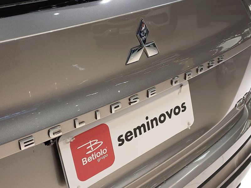 Mitsubishi ECLIPSE CROSS 1.5 MIVEC TURBO GASOLINA GLS CVT 2022/2023 BETIOLO NOVOS E SEMINOVOS LAJEADO / Carros no Vale