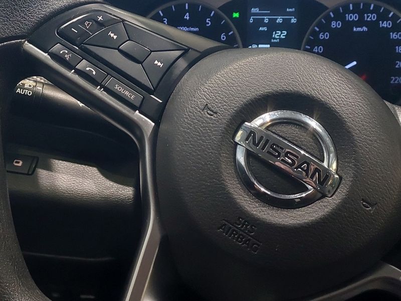 Nissan KICKS 1.6 16V FLEXSTART SENSE XTRONIC 2022/2022 BETIOLO NOVOS E SEMINOVOS LAJEADO / Carros no Vale