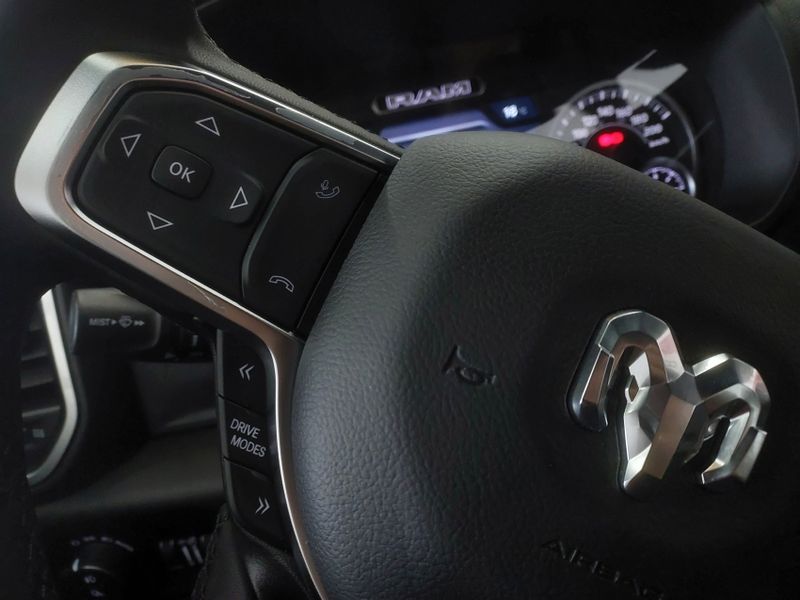 Ram 1500 3.0 HURRICANE 6 BITURBO GASOLINA BIG HORN CD 4X4 AUTOMÁTICO 2026/2026 BETIOLO NOVOS E SEMINOVOS LAJEADO / Carros no Vale