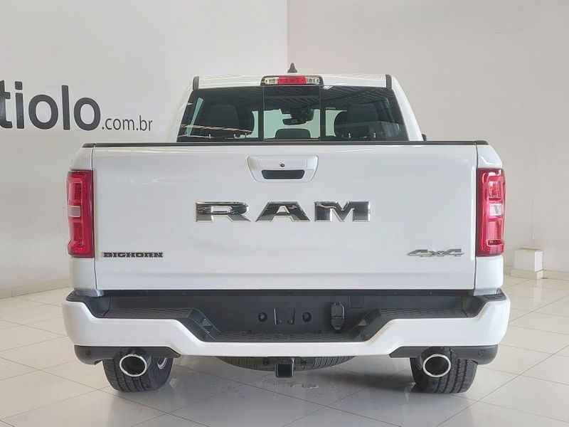 Ram 1500 3.0 HURRICANE 6 BITURBO GASOLINA BIG HORN CD 4X4 AUTOMÁTICO 2026/2026 BETIOLO NOVOS E SEMINOVOS LAJEADO / Carros no Vale