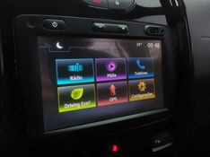 Renault DUSTER OROCH 1.6 16V SCE FLEX DYNAMIQUE MANUAL 2018/2019 BETIOLO NOVOS E SEMINOVOS LAJEADO / Carros no Vale