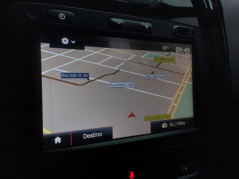 Renault DUSTER OROCH 1.6 16V SCE FLEX DYNAMIQUE MANUAL 2018/2019 BETIOLO NOVOS E SEMINOVOS LAJEADO / Carros no Vale