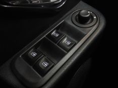 Renault DUSTER OROCH 1.6 16V SCE FLEX DYNAMIQUE MANUAL 2018/2019 BETIOLO NOVOS E SEMINOVOS LAJEADO / Carros no Vale