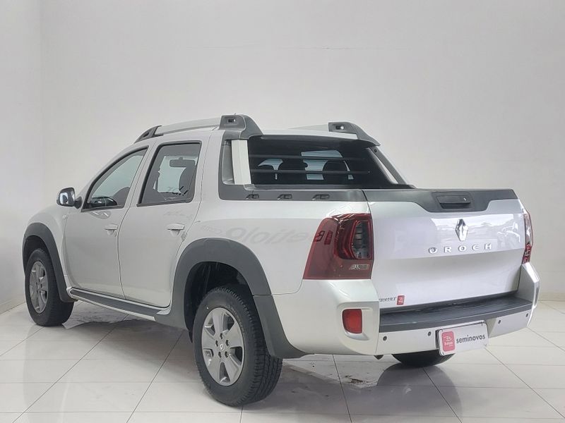 Renault DUSTER OROCH 1.6 16V SCE FLEX DYNAMIQUE MANUAL 2018/2019 BETIOLO NOVOS E SEMINOVOS LAJEADO / Carros no Vale