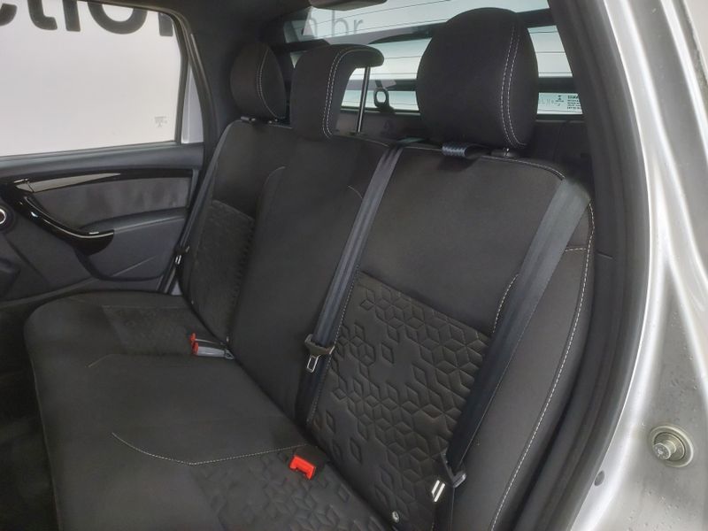 Renault DUSTER OROCH 1.6 16V SCE FLEX DYNAMIQUE MANUAL 2018/2019 BETIOLO NOVOS E SEMINOVOS LAJEADO / Carros no Vale