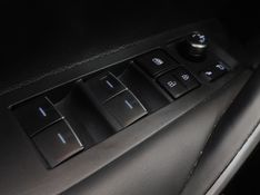 Toyota COROLLA 2.0 VVT-IE FLEX XEI DIRECT SHIFT 2025/2025 BETIOLO NOVOS E SEMINOVOS LAJEADO / Carros no Vale