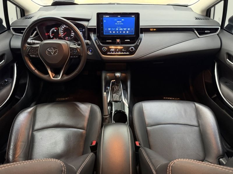 Toyota COROLLA 2.0 VVT-IE FLEX XEI DIRECT SHIFT 2022/2023 BETIOLO NOVOS E SEMINOVOS LAJEADO / Carros no Vale Toyota COROLLA 2.0 VVT-IE FLEX XEI DIRECT SHIFT 2022/2023 BETIOLO NOVOS E SEMINOVOS LAJEADO / Carros no Vale