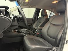Toyota COROLLA 2.0 VVT-IE FLEX XEI DIRECT SHIFT 2022/2023 BETIOLO NOVOS E SEMINOVOS LAJEADO / Carros no Vale