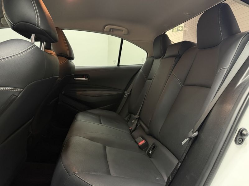 Toyota COROLLA 2.0 VVT-IE FLEX XEI DIRECT SHIFT 2022/2023 BETIOLO NOVOS E SEMINOVOS LAJEADO / Carros no Vale Toyota COROLLA 2.0 VVT-IE FLEX XEI DIRECT SHIFT 2022/2023 BETIOLO NOVOS E SEMINOVOS LAJEADO / Carros no Vale