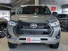 Toyota HILUX 2.8 D-4D TURBO DIESEL CD SR 4X4 AUTOMÁTICO 2025/2025 BETIOLO NOVOS E SEMINOVOS LAJEADO / Carros no Vale