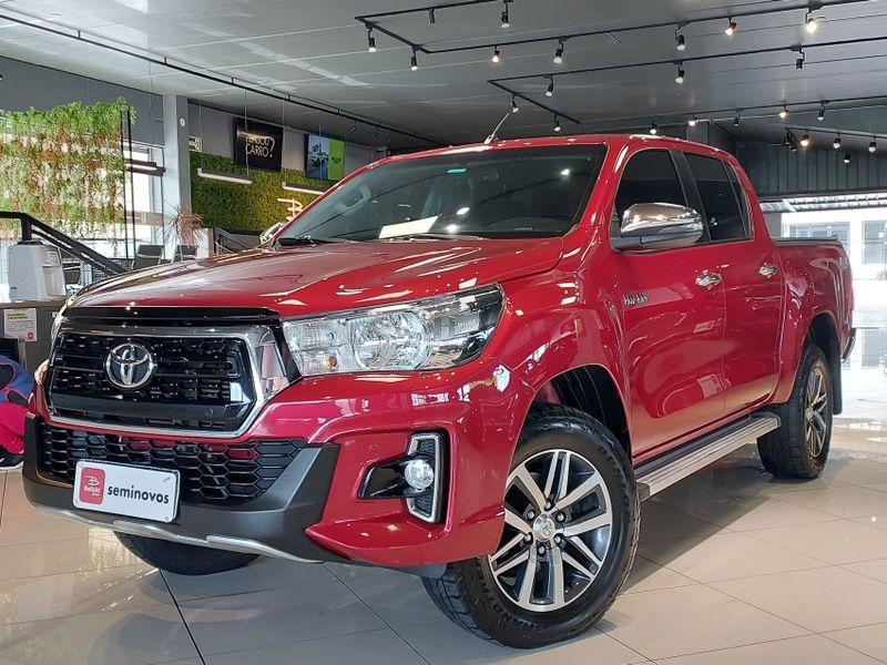 Toyota HILUX 2.8 SRV 4X4 CD 16V DIESEL 4P AUTOMÁTICO 2019/2020 BETIOLO NOVOS E SEMINOVOS LAJEADO / Carros no Vale Toyota HILUX 2.8 SRV 4X4 CD 16V DIESEL 4P AUTOMÁTICO 2019/2020 BETIOLO NOVOS E SEMINOVOS LAJEADO / Carros no Vale