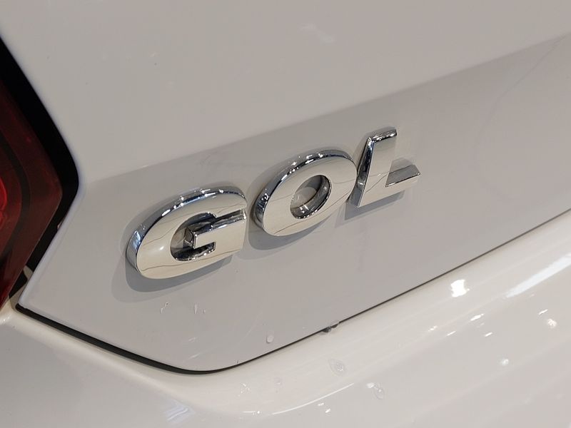 Volkswagen GOL 1.0 12V MPI TOTALFLEX TRENDLINE 4P MANUAL 2017/2018 BETIOLO NOVOS E SEMINOVOS LAJEADO / Carros no Vale Volkswagen GOL 1.0 12V MPI TOTALFLEX TRENDLINE 4P MANUAL 2017/2018 BETIOLO NOVOS E SEMINOVOS LAJEADO / Carros no Vale