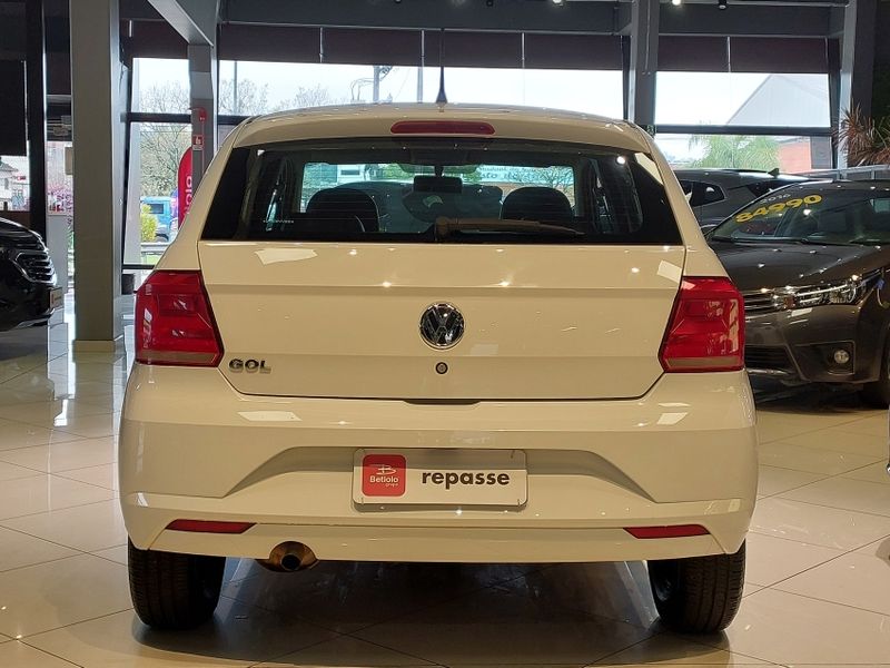 Volkswagen GOL 1.0 12V MPI TOTALFLEX TRENDLINE 4P MANUAL 2017/2018 BETIOLO NOVOS E SEMINOVOS LAJEADO / Carros no Vale Volkswagen GOL 1.0 12V MPI TOTALFLEX TRENDLINE 4P MANUAL 2017/2018 BETIOLO NOVOS E SEMINOVOS LAJEADO / Carros no Vale