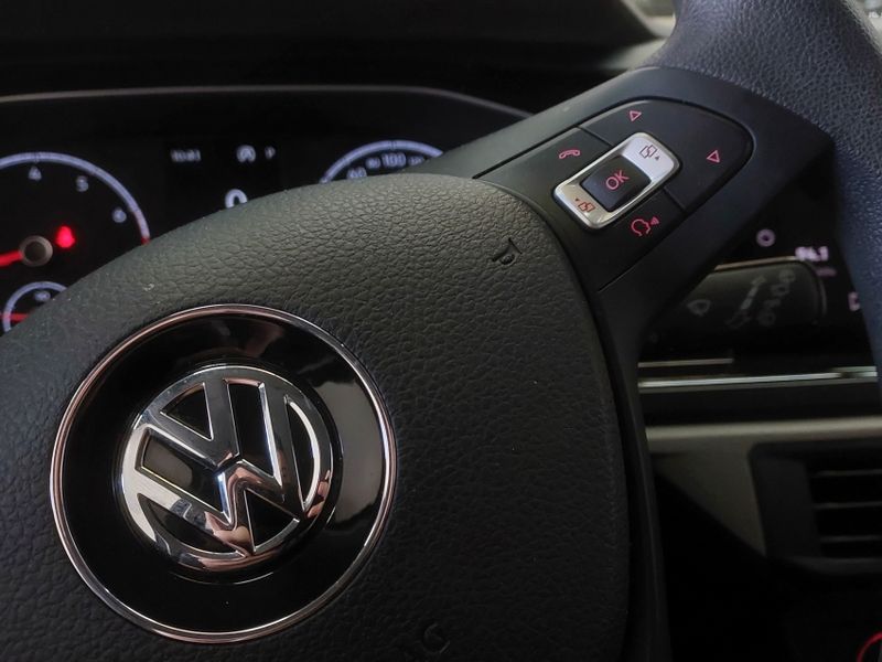 Volkswagen POLO 1.0 200 TSI COMFORTLINE AUTOMÁTICO 2022/2022 BETIOLO NOVOS E SEMINOVOS LAJEADO / Carros no Vale Volkswagen POLO 1.0 200 TSI COMFORTLINE AUTOMÁTICO 2022/2022 BETIOLO NOVOS E SEMINOVOS LAJEADO / Carros no Vale