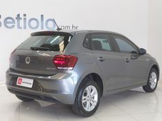 Volkswagen POLO 1.0 200 TSI COMFORTLINE AUTOMÁTICO 2022/2022 BETIOLO NOVOS E SEMINOVOS LAJEADO / Carros no Vale