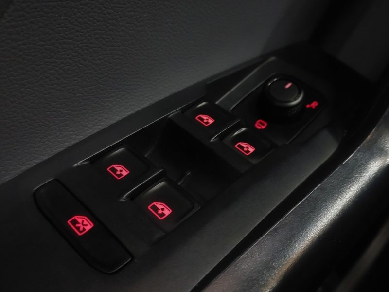 Volkswagen T-CROSS 1.0 200 TSI TOTAL FLEX AUTOMÁTICO 2021/2021 BETIOLO NOVOS E SEMINOVOS LAJEADO / Carros no Vale