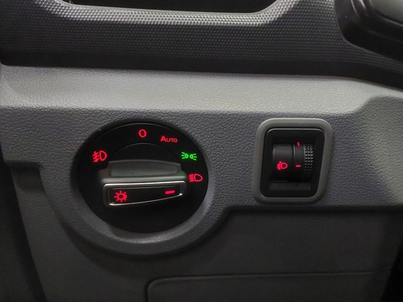 Volkswagen T-CROSS 1.0 200 TSI TOTAL FLEX AUTOMÁTICO 2021/2021 BETIOLO NOVOS E SEMINOVOS LAJEADO / Carros no Vale