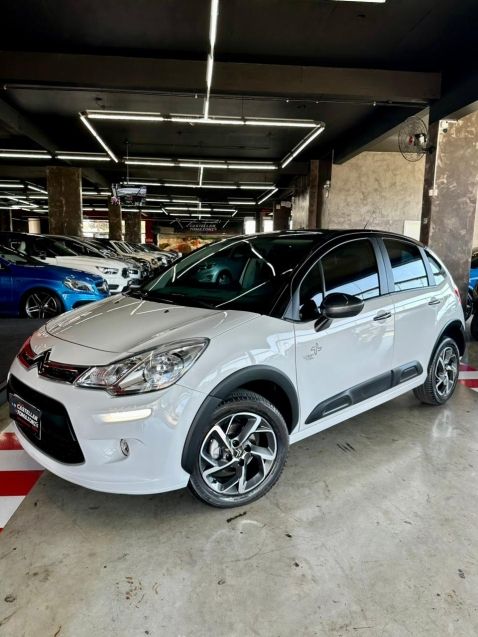 Citroen C3 1.6 VTI 120 FLEX URBAN TRAIL EAT6 2018/2019 CASTELLAN E TOMAZONI MOTORS CAXIAS DO SUL / Carros no Vale Citroen C3 1.6 VTI 120 FLEX URBAN TRAIL EAT6 2018/2019 CASTELLAN E TOMAZONI MOTORS CAXIAS DO SUL / Carros no Vale