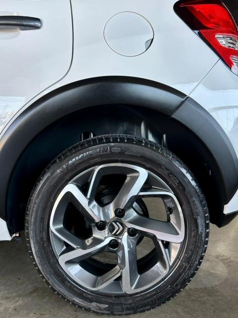 Citroen C3 1.6 VTI 120 FLEX URBAN TRAIL EAT6 2018/2019 CASTELLAN E TOMAZONI MOTORS CAXIAS DO SUL / Carros no Vale Citroen C3 1.6 VTI 120 FLEX URBAN TRAIL EAT6 2018/2019 CASTELLAN E TOMAZONI MOTORS CAXIAS DO SUL / Carros no Vale