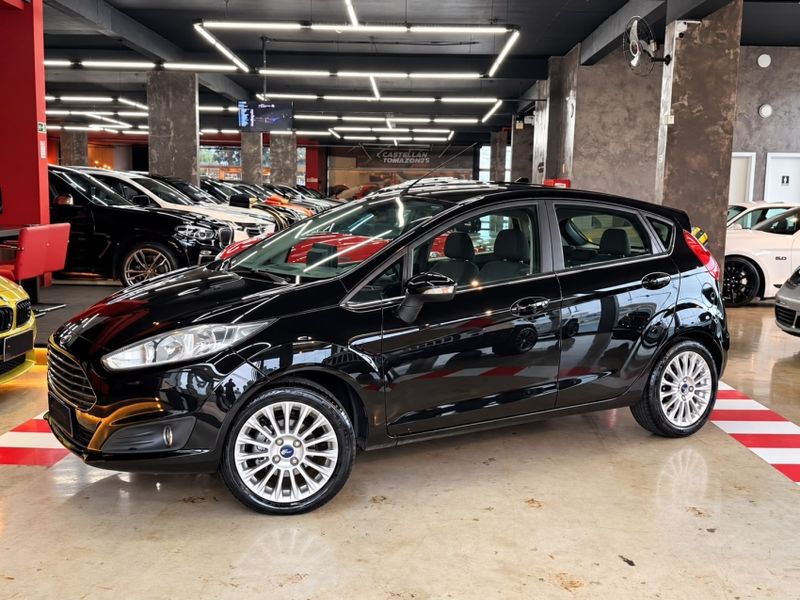 Ford FIESTA 1.6 TITANIUM HATCH 16V FLEX 4P POWERSHIFT 2017/2017 CASTELLAN E TOMAZONI MOTORS CAXIAS DO SUL / Carros no Vale Ford FIESTA 1.6 TITANIUM HATCH 16V FLEX 4P POWERSHIFT 2017/2017 CASTELLAN E TOMAZONI MOTORS CAXIAS DO SUL / Carros no Vale
