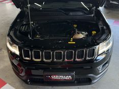 JEEP COMPASS 2.0 16V FLEX LONGITUDE AUTOMÁTICO 2017/2017 CASTELLAN E TOMAZONI MOTORS CAXIAS DO SUL / Carros no Vale